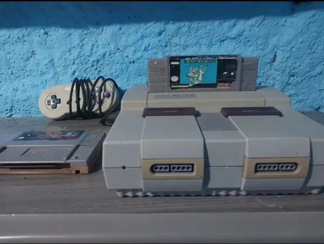 Super nintendo original (SNES) + controle original + top gear 2 + super mario