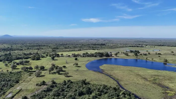 Fazenda com 1.817 hectares - Miranda - MS