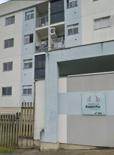 Apartamento (Padrão), com 2 quartos e 1 banheiros à Venda, 55 m² em Criciúma/SC