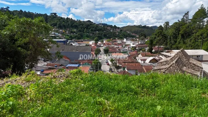 Oportunidade de Terreno à Venda na Região da Abernéssia - Campos do Jordão/SP