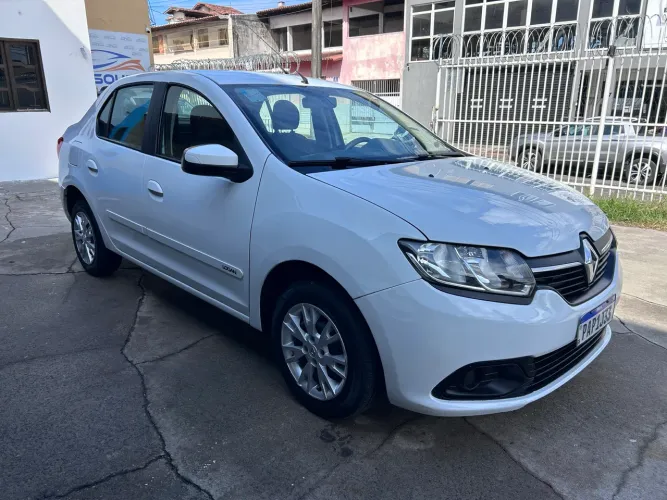Renault Logan Expression Hi-flex 1.6 8V 4P 2016