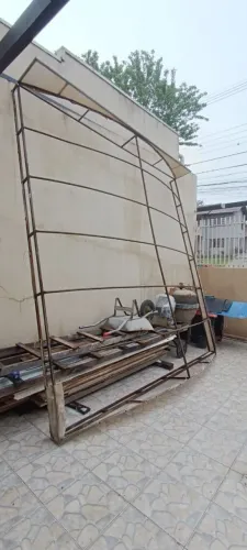 Vendo estrutura para toldo sem lona