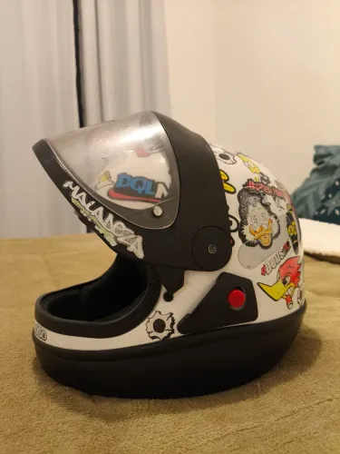 CAPACETE SAN MARINO