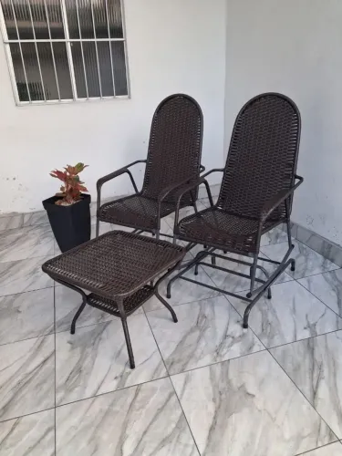 Cadeira de balanço com molas 