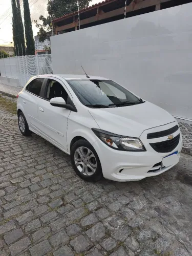 VENDE-SE ONIX 2019