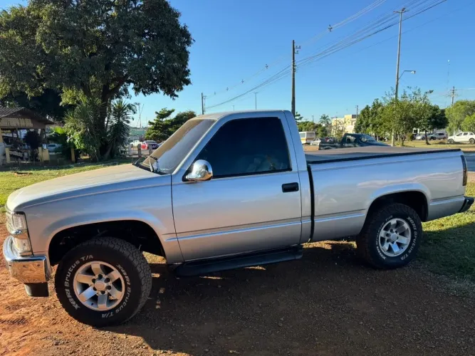 Chevrolet Silverado DLX 4.2 Conquest HD Diesel 2000