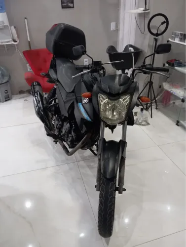 Moto Yamaha fazer 150
