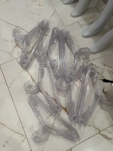 Cabides normal e de pregador .
