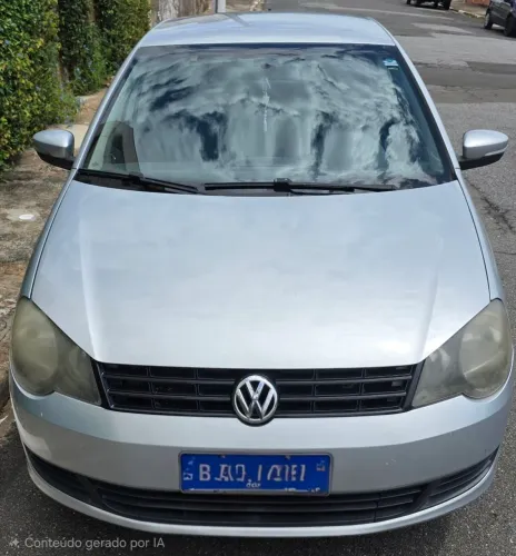 Volkswagen Polo Sedan 1.6 MI Total Flex 8V 4P 2012