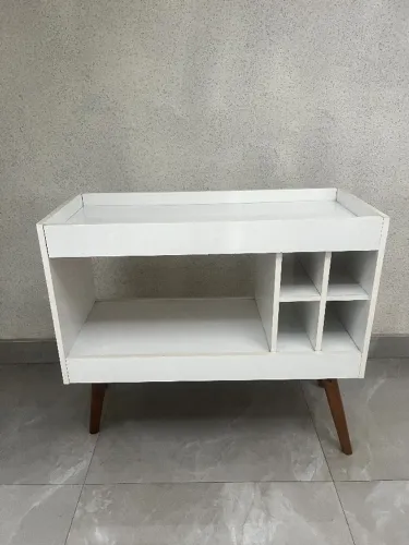 Mesa porta objetos / bebidas - barzinho