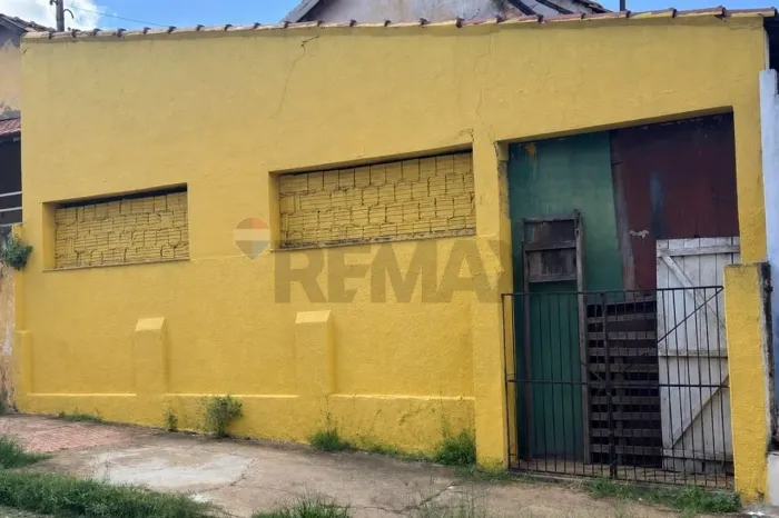 Terreno a venda no Centro de Lins, SP: Imperdível!