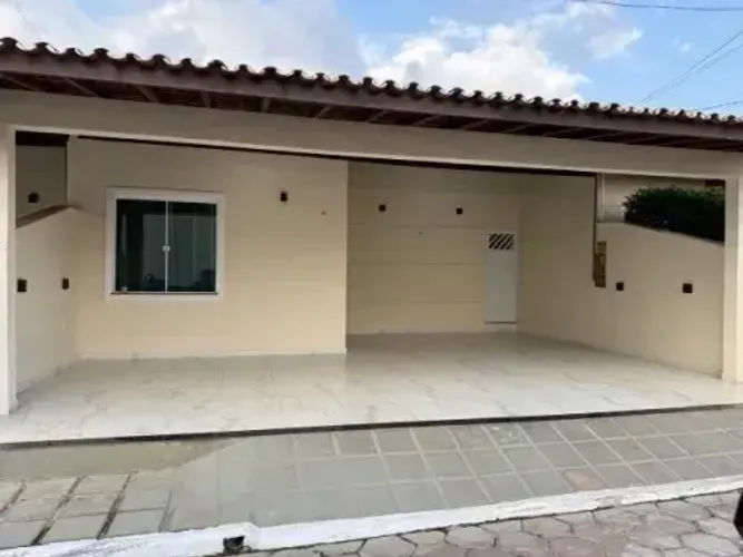 Vendo linda casa em Condomínio no Jacumã 2