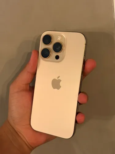 iPhone 16 pro 