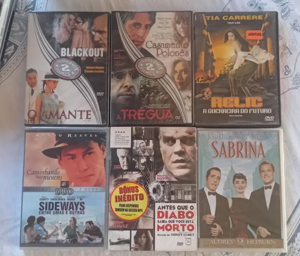 52 DVDs musicais e filmes