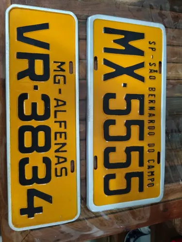 Placa de carro antiga