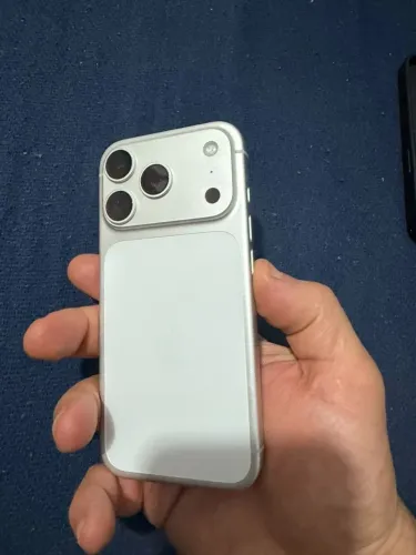 IPHONE 17 PRO