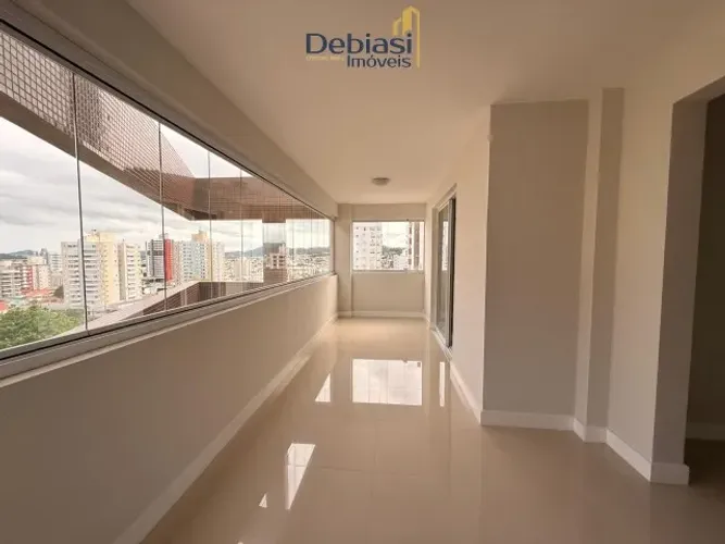 LOCAÇÃO - APARTAMENTO 2 DORMITÓRIOS (1 SUÍTE) - CENTRO - TUBARÃO/SC