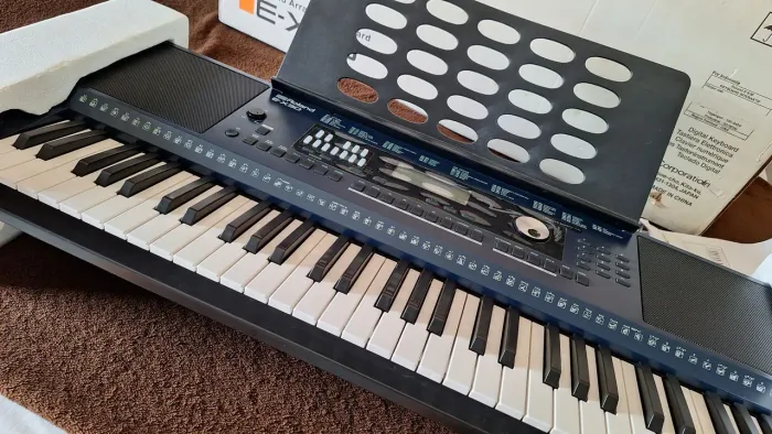 Teclado roland ex30
