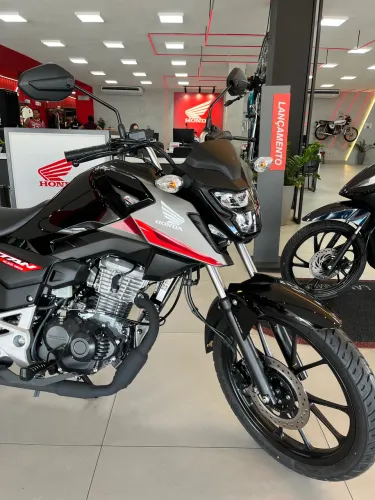Titan 160 Zero / Entrada R$ 799