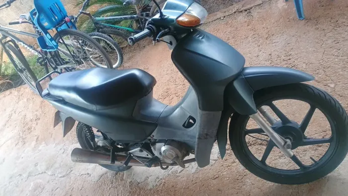 VENDO ou TROCO BIZ100