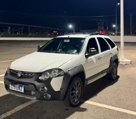 Fiat Palio Week. Adv/adv Tryon 1.8 MPI Flex 2014