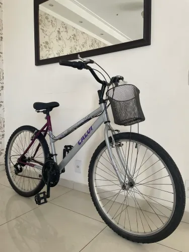 BICICLETA NOVA CALOI ARO 26 FEMININA