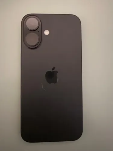 Iphone 16 preto - 128gb - Seminovo premium