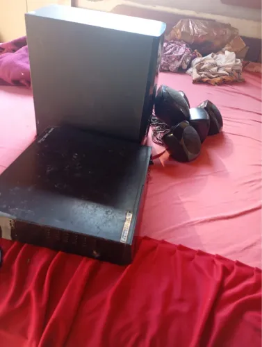 Vendo esse home theater