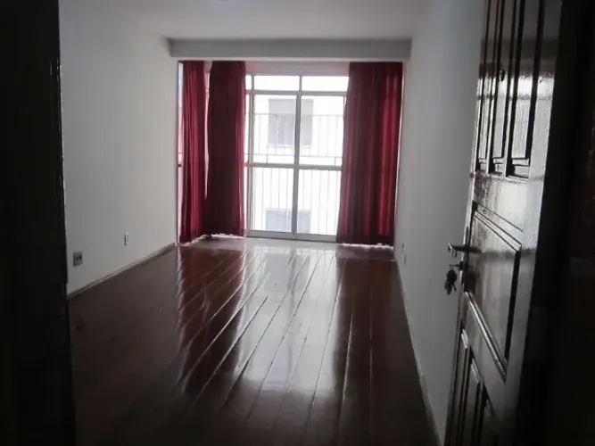 Alugo Apartamento CSA 3 2 quartos, sala, cozinha, banheiro, com garagem
