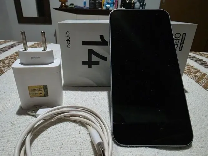 Celular Oppo Reno 14f - 12ram - 5g - 256gb