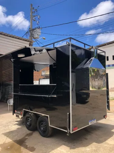 Trailer foodtrock sobe encomenda 