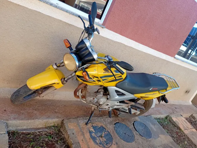 Vendo urgente esse moto