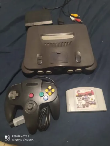 Nintendo 64 c/ controle e jogo