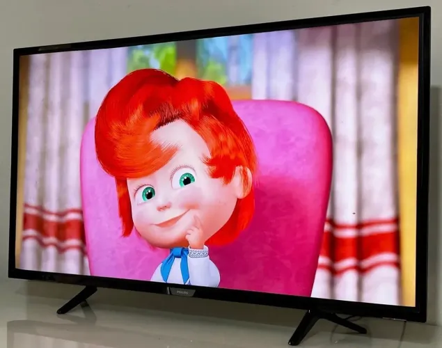 Tv smart 43 polegadas funcionando perfeitamente