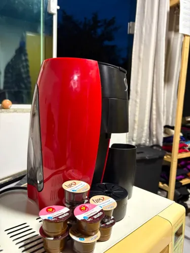 Cafeteira três corações 