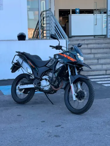 XRE 300 ADVENTURE