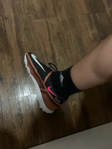 Chuteira Nike Phantom Modelo COPA 2022 tamanho 41 linha Academy