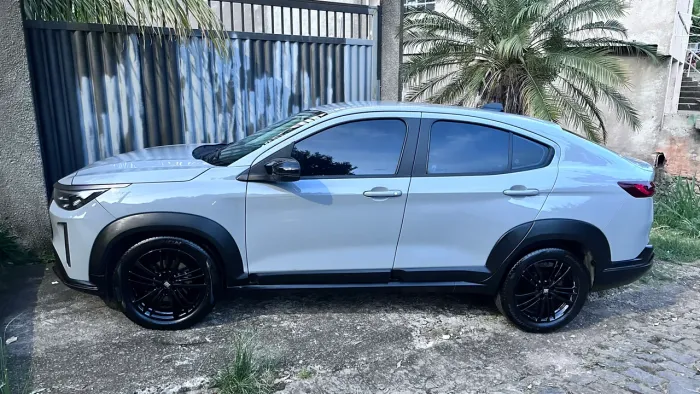 Fiat Fastback 1.0 200 Turbo Flex AUT 2024