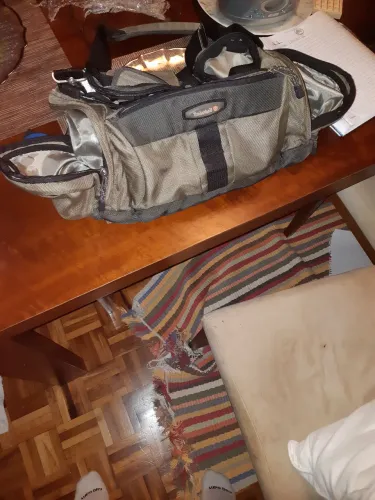 Espaçosa ochila Timberland em excelente estado