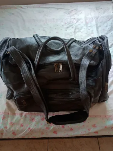 Bolsa de Couro Legítimo Nova R$300,00