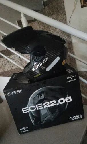 Capacete Moto Ls2 Infinity 2 Monocolor Carbon Preto