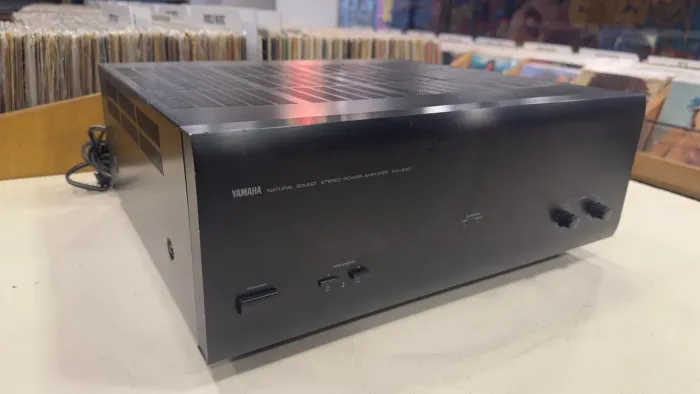 Amplificador Yamaha MX-630 