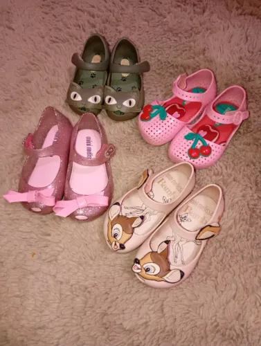 Mini melissa tamanho 19