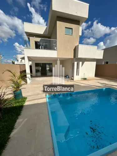 Locação - Sobrado com Piscina, 3 quartos (sendo 1 suíte), 4 vagas, 350 m², Cond. Fontana d