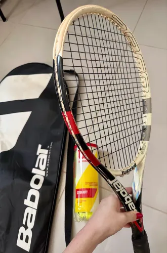 Raquete Babolat E-Sense Comp Roland Garros + capa original + bolas Wilson novas