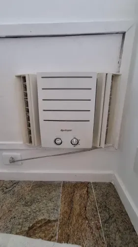Ar condicionado seringa mídia 10.000 btus 220v gelando