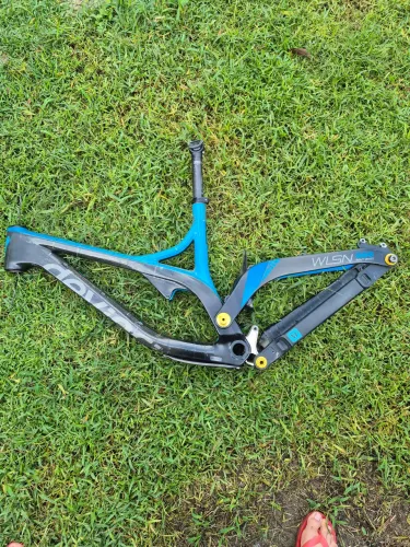 Quadro Devinci wilson carbono Large downhill