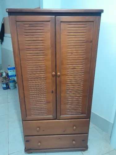 Armário Madeira Maciça R$850,00 ... Imperdível !!!