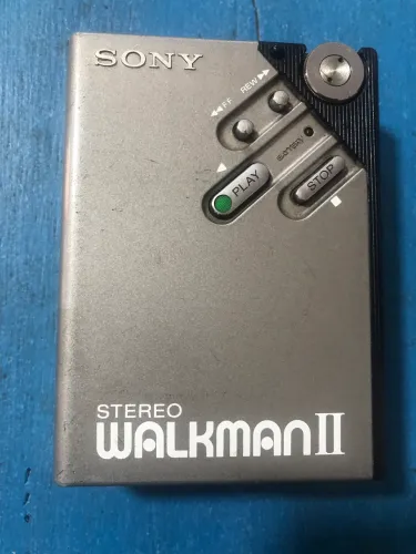 Walkman II  Sony
