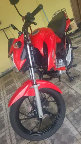 VENDE-SE MOTO TITAN EX